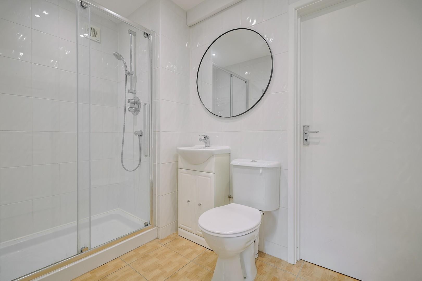 West Cross Lane, West Cross, Mumbles, Swansea, SA3 5LU